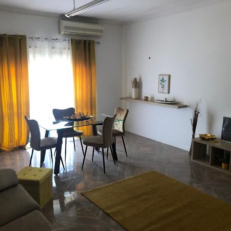 Apartamento Mar Azul ヴィラ・ノーヴァ・デ・セルヴェイラ エクステリア 写真