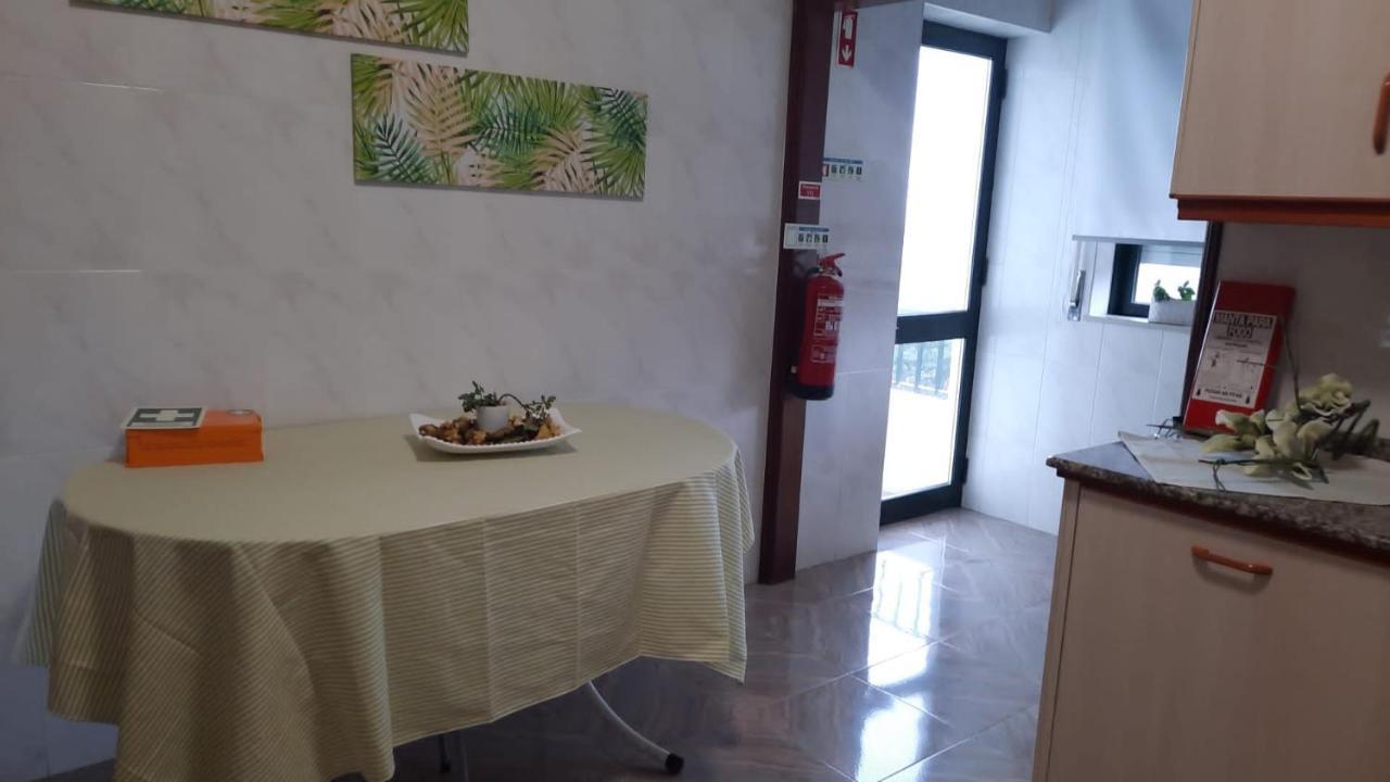 Apartamento Mar Azul ヴィラ・ノーヴァ・デ・セルヴェイラ エクステリア 写真